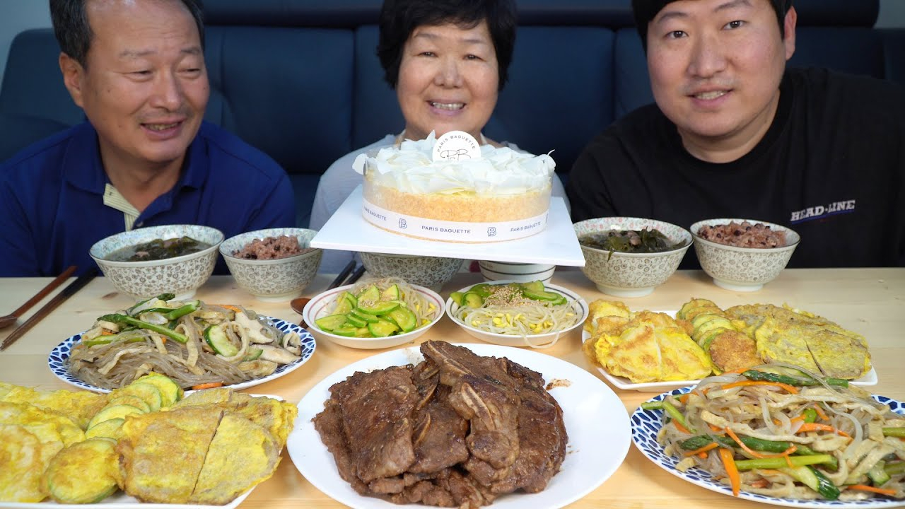 祝我生日快乐!2020已经过半了,希望爸妈和粉丝家人们永远幸福!